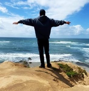 Meet your Posher, Robert